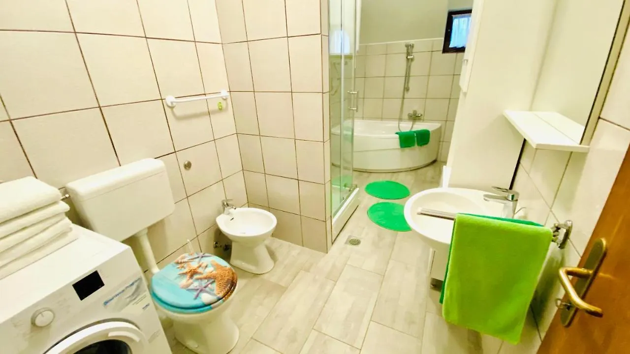 Bilini Garden Apartment Pula